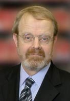 Fordert bessere Positionierung im Wettbewerb: der Bayreuther Volkswirtschaftler Prof. Dr. Dr. h.c. Peter Oberender