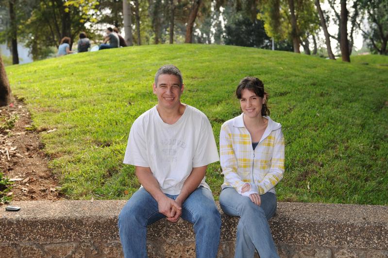 Prof. Noam Sobel and graduate student Yaara Yeshurun