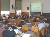 Nanobiotechnologen aus 18 nordrhein-westfälischen Universitäten, Fachhochschulen und Forschungszentren präsentierten auf dem CeNTech Workshop "NanoBio NRW" ihre aktuellen Forschungsaktivitäten.