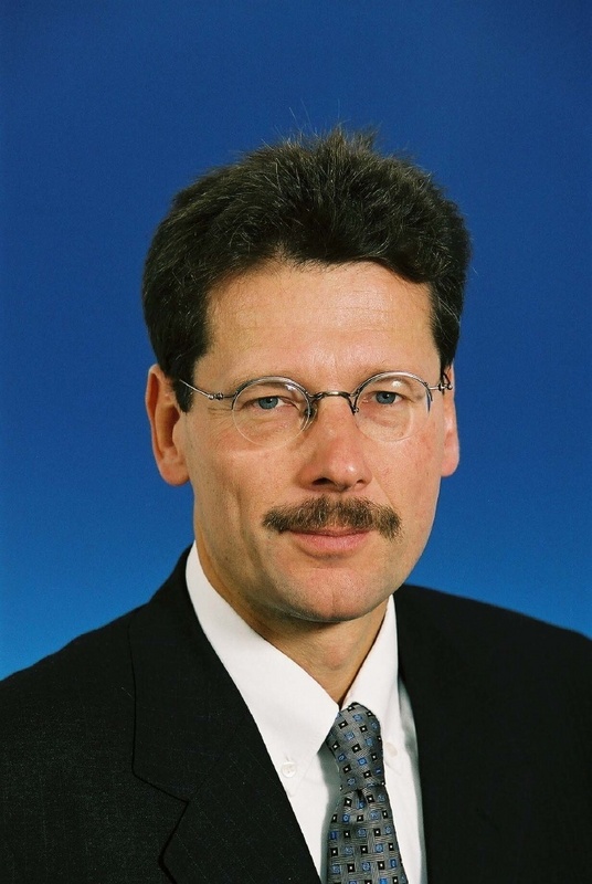 Prof. Dr. Ing. Ralf Steinmetz (Vorstandsvorsitzender httc)