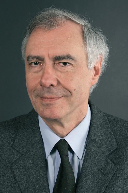 Prof. Dr. Wolfgang Schwark, Träger des Bundesverdienstkreuzes 1. Klasse