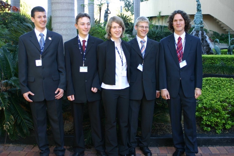 Igor Gotlibovych, Matthias Müller, Renate Landig, Markus Helmer, Christoph Tavan (von links nach rechts).