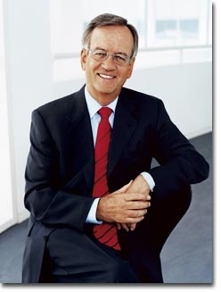 Dr. Dr. h.c. mult. Heinrich von Pierer (Foto: Siemens AG)