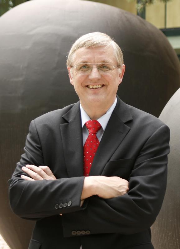 Prof. Dr. Vinzenz Hombach