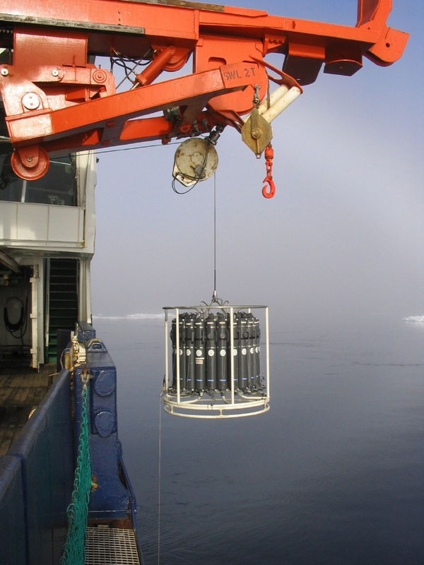 Wasserschöpfer (CTD Rosette), Foto: P. Lemke/Alfred-Wegener-Institut