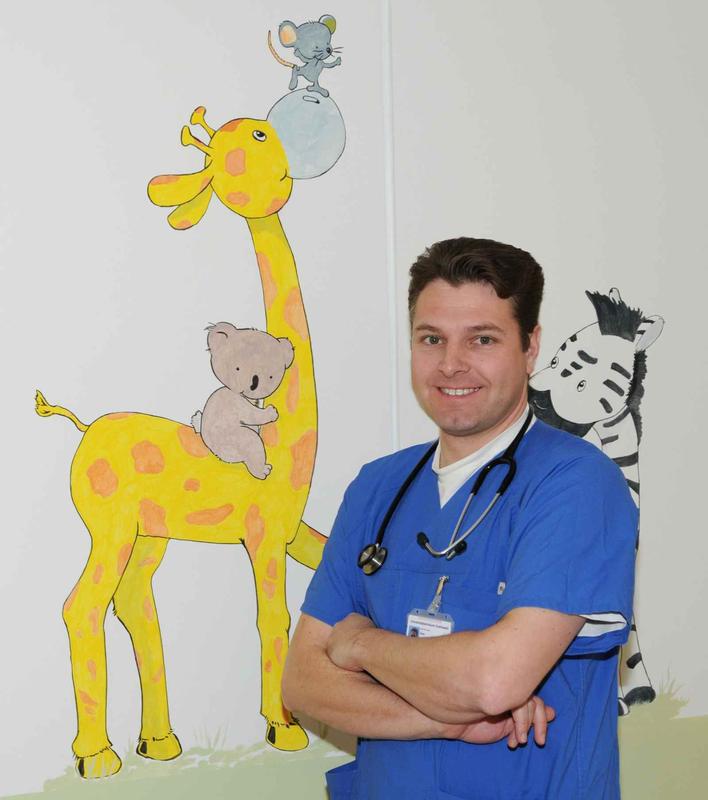 Dr. Sven Armbrust ist der neue Kinderkardiologe am Uniklinikum. Am 5. Mai stellt er sich mit seinen Kollegen den Fragen von Eltern und Angehörigen zu möglichen Herzproblemen im Kindesalter.