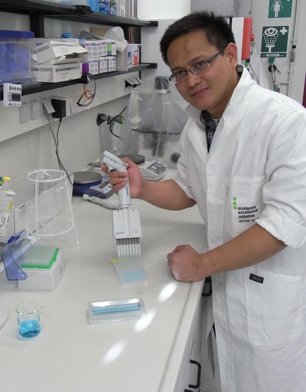 Professor Arnold Hallare hat es sich zur Aufgabe gemacht, für eine bessere Wasserqualität des Laguna Lakes zu forschen. 