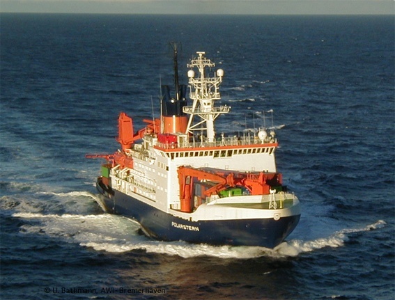 Forschungseisbrecher "Polarstern" (Foto: U. Bathmann, Alfred-Wegener-Institut)
