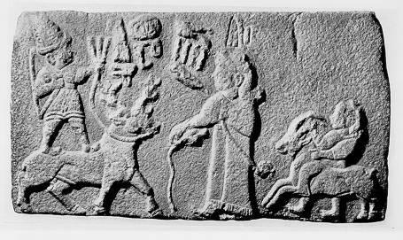 König Sulumeli opfert vor dem Schutzgott (Anfang des 1. Jahrtausends v.Chr./Ankara)