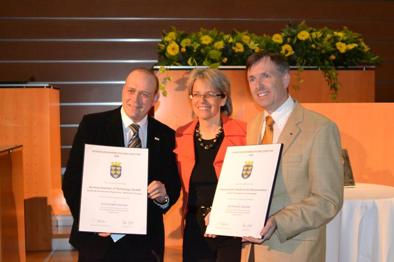 Mag. Dr. Siegfried Wassertheurer (AIT), LR Dr. Petra Bohuslav, DI Dr. Thilo Sauter (ÖAW)