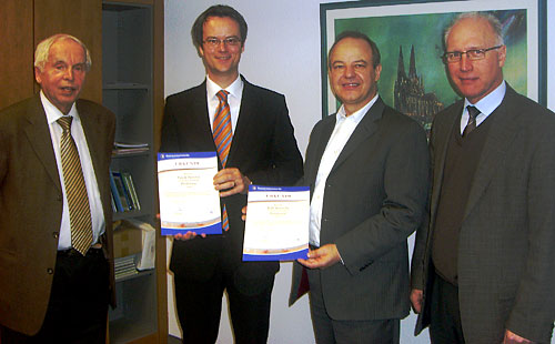 v.l.n.r.: RFH-Geschäftsführer Prof. Johannes Schinke, Prof. Dr. Patrik Berend, Prof. Dr. Ralf Kutsche, RFH-Präsident Prof. Dr.-Ing. Günter Cox