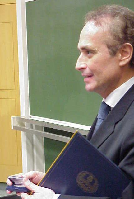 Die Universität Regensburg verlieh José Carreras ihre Verdienstmedaille BENE MERENTI