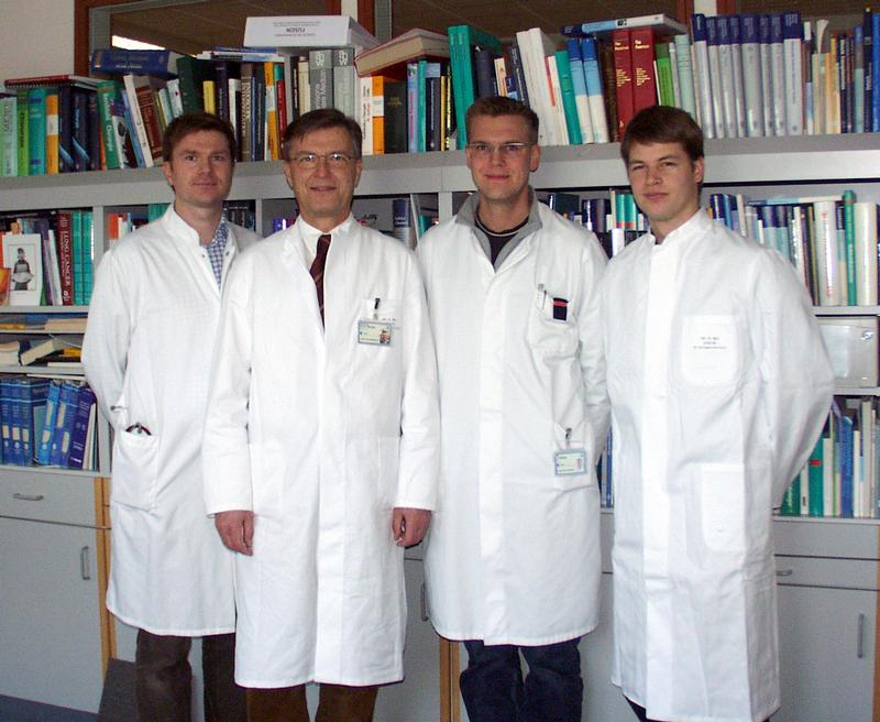 Sanfte Leberchirurgie: Dr. Markus Kleemann, Prof. Dr. Hans-Peter Bruch, Dr. Jan Nolde, Dr. Philipp Hildebrand