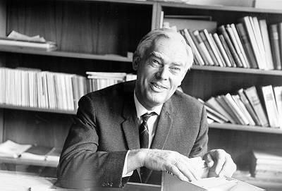 Prof. Dr. Max Wegner +