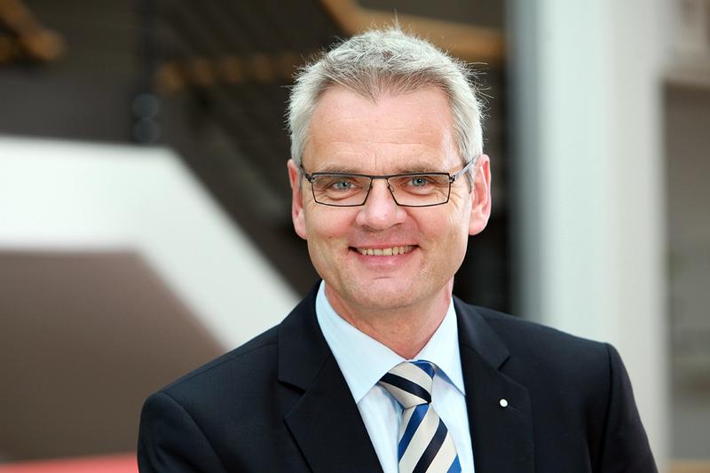 Prof. Dirk Heinz ist neuer Wissenschaftlicher Direktor des HZI.