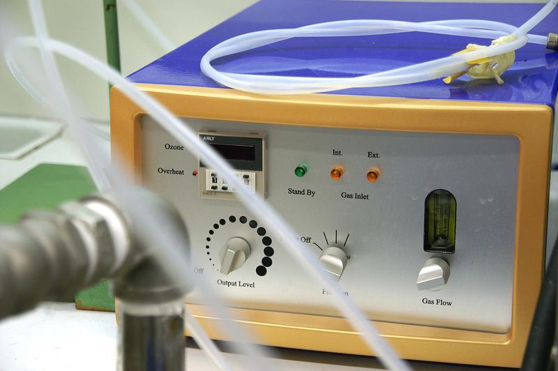 Labor-Ozongenerator, Typ C-L010-DTI.