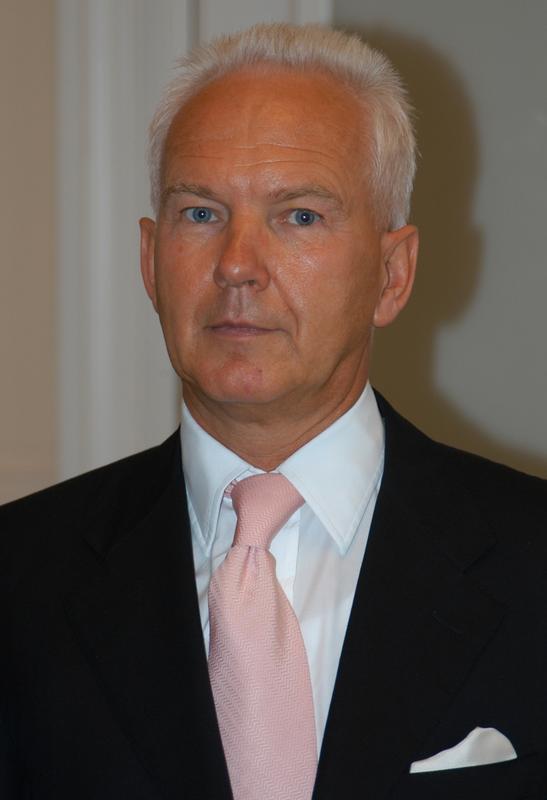 Der Dekan der Medizinischen Fakultät Mannheim Prof. Dr. Dr. Dr. h.c. Uwe Bicker. 