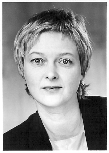 Als Trägerin des Augsburger Wissenschaftspreises für Interkulturelle Studien 2005 folgt Dr. Ute Koch ...