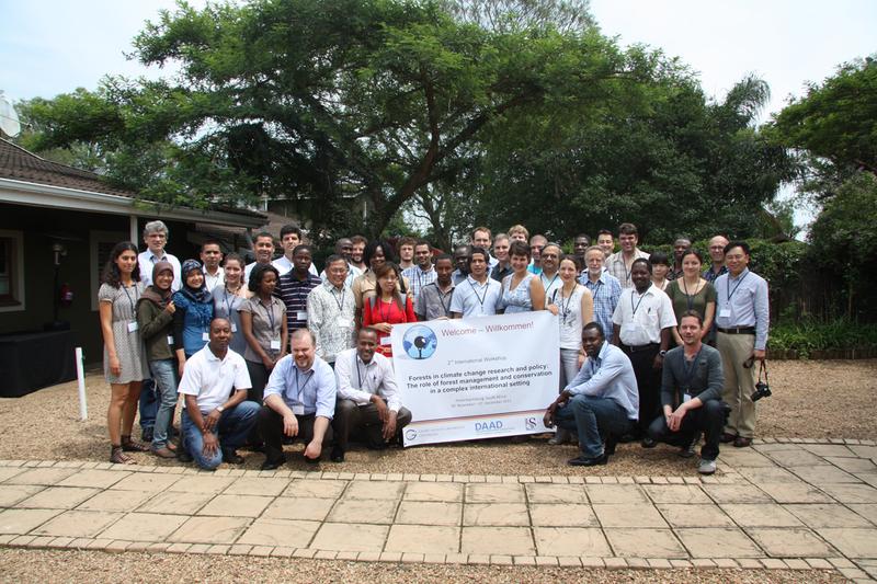 Die Teilnehmer des Göttinger Workshops beim UN-Weltklimagipfel in Durban: 45 Studierende und Professoren aus 21 Ländern.