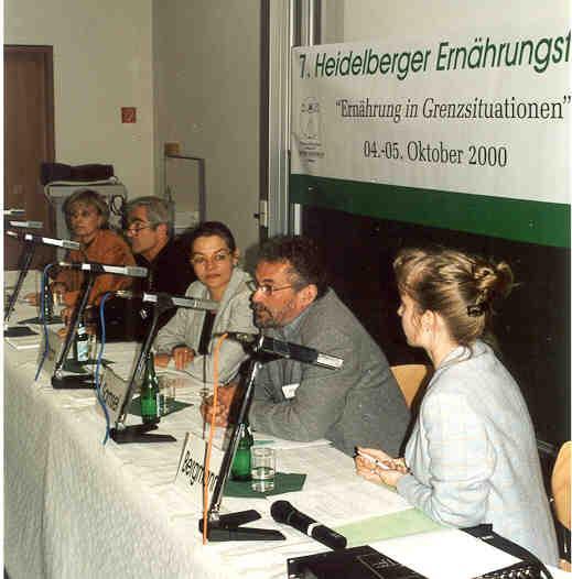 Bei der abschliessenden Podiumsdiskussion wurden die praktischen Konsequenzen aus den Debatten gezogen.