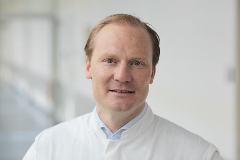 Prof. Stefan Langer leitet die neue Abteilung für Plastische, Ästhetische und spezielle Hand-Chirurgie am UKL.   