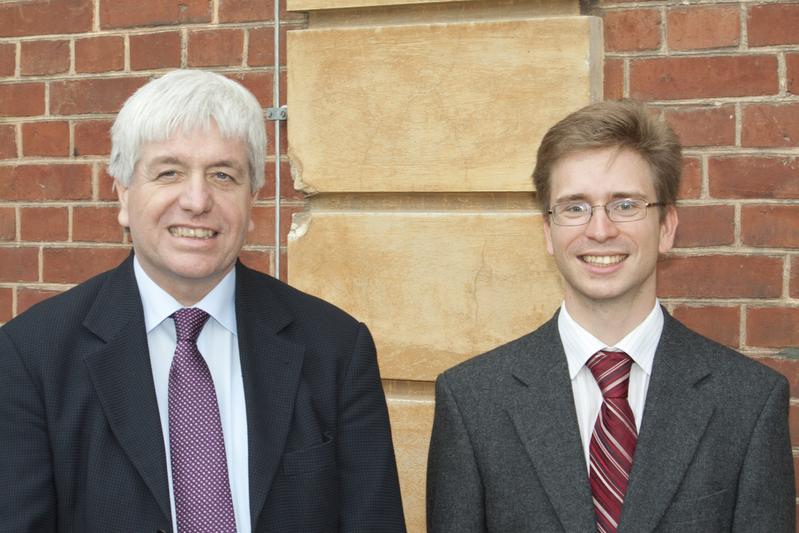 EMS-Preisträger Dr. Simon Brendle (rechts) mit seinem Doktorvater Hon. Prof. Dr. Gerhard Huisken von der FU Berlin 