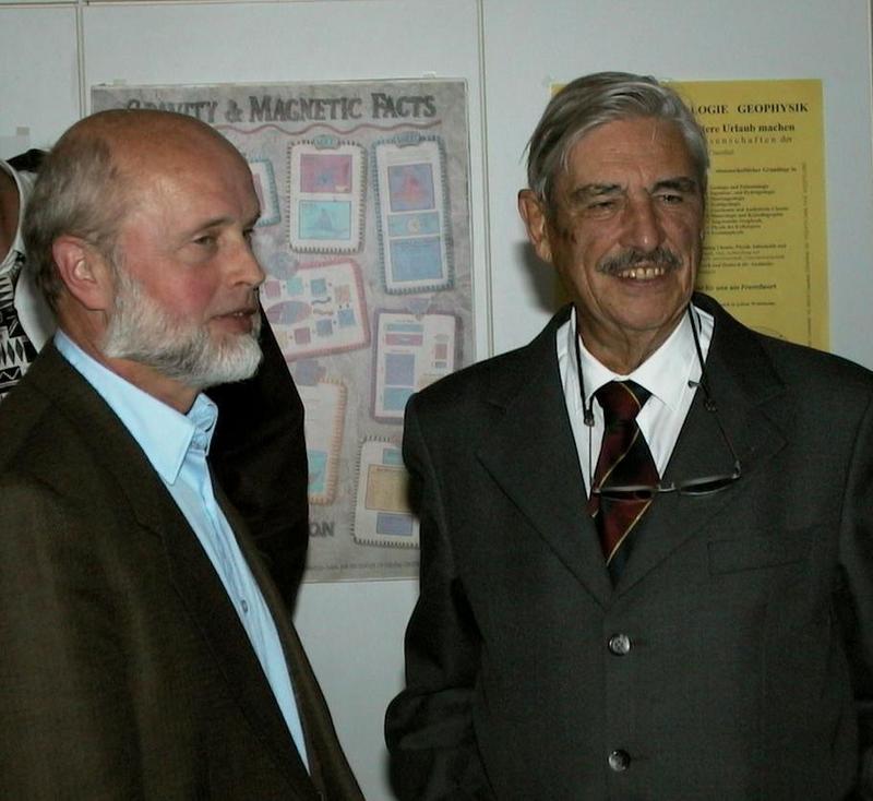 Professor Dr. Jürgen Schopper (rechts) im Gespräch mit PD Dr. Günter Buntebarth