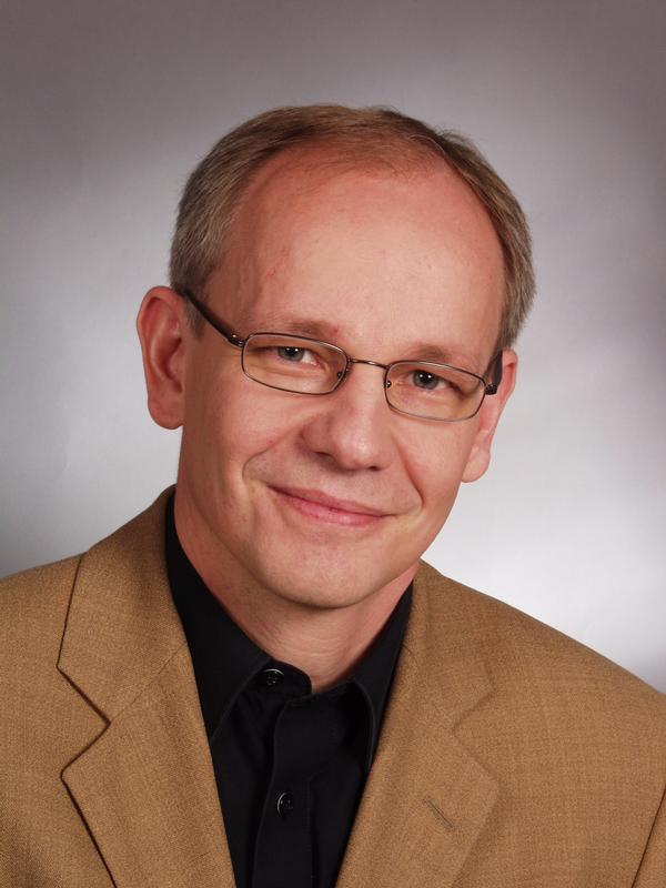 Professor Dr. med. Dr. phil. Henrik Walter 