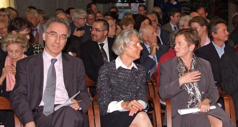 Die deutsche Botschafterin, Susanne Wasum-Rainer und der Rektor François Weil bei der Verabschiedung in den Archives nationales