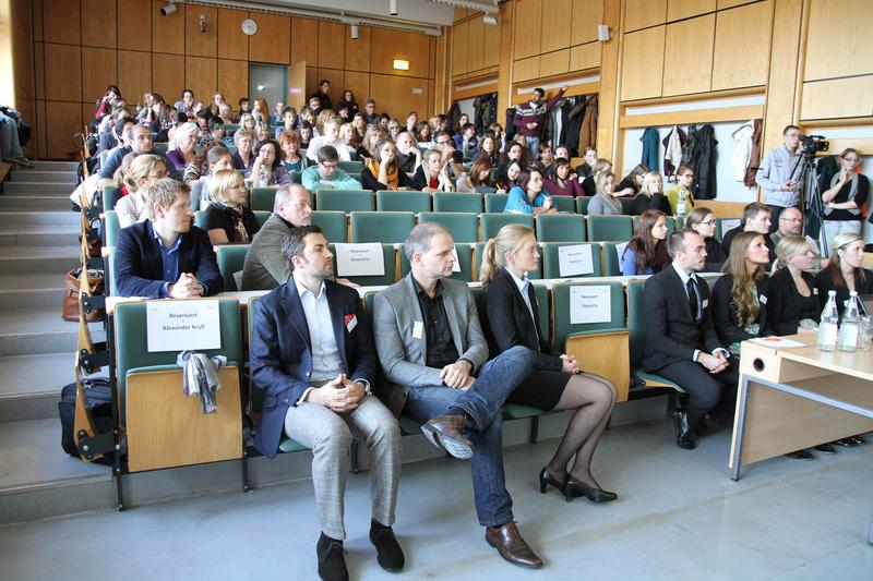 Themenforum „Empfehlungsmarketing - Wie beeinflusst das Internet unsere Reiseentscheidung“ an der Hochschule Harz in Wernigerode.