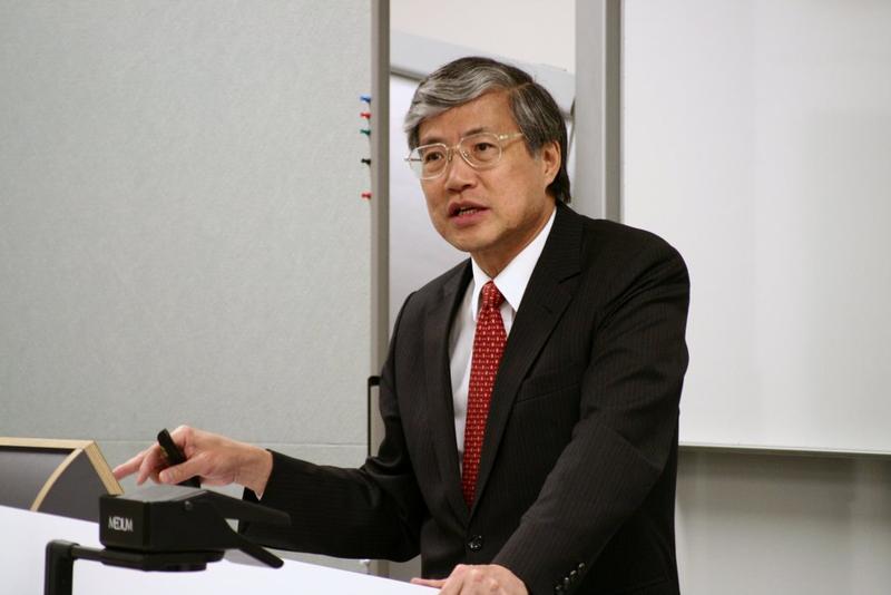 Ökonom und Konjunkturforscher Richard Koo bei einem Vortrag in der HWR Berlin