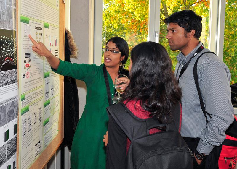 Die strukturierte, dreijährige Ausbildung innerhalb der International Max Planck Research Schools ermöglicht den jungen Wissenschaftlerinnen und Wissenschaftlern einen engen fachlichen Austausch. 