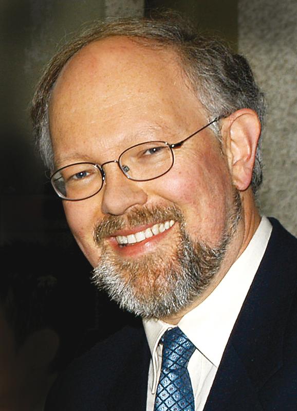 Gastgeber der Artemidortagung ist Prof. Dr. Gregor Weber, Inhaber des Augsburger Lehrstuhls für Alte Geschichte und Geschäftsführender Direktor des Instituts für Europäische Kulturgeschichte der Universität Augsburg.