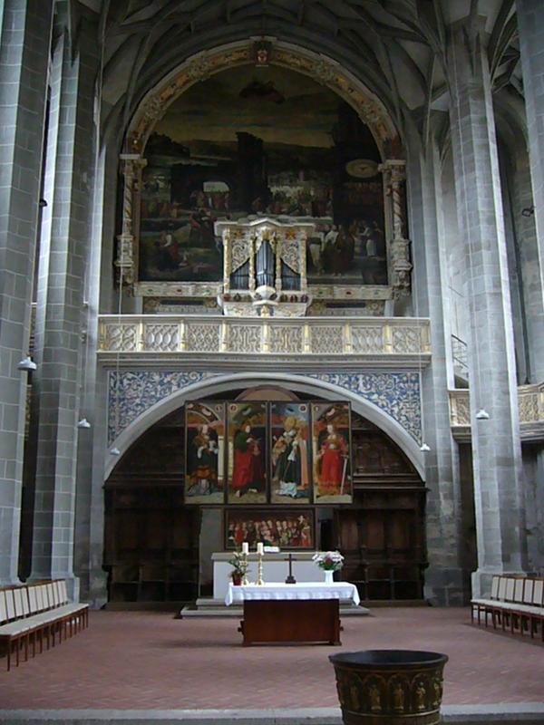 Marktkirche Halle an der Saale - die spätgotische Hallenkirche ist heute geprägt durch eine umfassende Restaurierung, die nach einer Explosion der Dampfheizung (1967 bis 1984) durchgeführt wurde.
