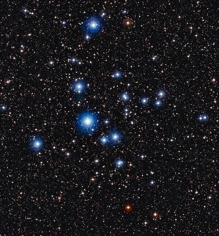 Junge Sterne im offenen Sternhaufen NGC 2547 