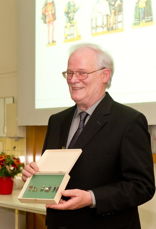 Über 21 Jahre leitete Prof. Dr. Jürgen Strobel die Augenklinik am Universitätsklinikum Jena. Mit einer letzten Vorlesung verabschiedete er sich in dieser Woche von seinen Mitarbeitern und vielen Weggefährten nach zwei Jahrzehnten in Thüringen.