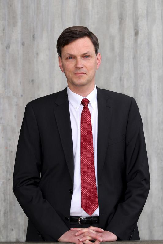 Prof. Dr. Nikolaus Korber, der neue Prorektor der Universität Regensburg.