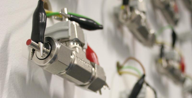 Das neue CD-Labor der TU Graz steht ganz im Zeichen der Energiespeicher der Zukunft. Im Bild: Testzellen für die elektrochemische Untersuchung von Lithium-Ionenbatterien.