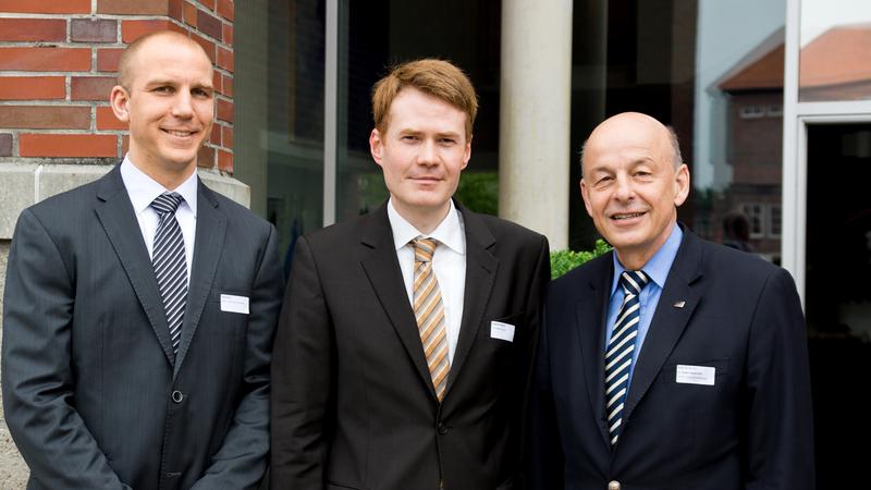 Waren erfreut über die hohe Beteiligung und den fachlichen Austausch auf dem 1. HKNR Workshop in Oldenburg  vlnr: Felix Korb (OFFIS), Michael Marty (Umweltbundesamt, Leiter HKNR), Prof. H.-Jürgen Appelrath (OFFIS, Vorstand)