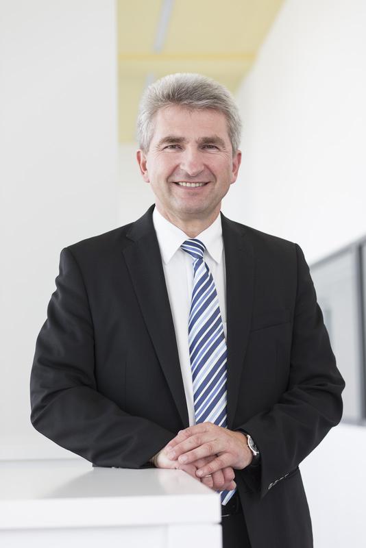 HHL-Rektor Prof. Dr. Andreas Pinkwart: "Das gute Abschneiden innerhalb des „Masters in Management“-Rankings der Financial Times ist eine Bestätigung für unser HHL-Zukunftskonzept innovate125. Es motiviert uns, die HHL in den kommenden Jahren mit allen Programmen unter die Top-10 der Graduate-Schools in Europa zu führen." Quelle: HHL 