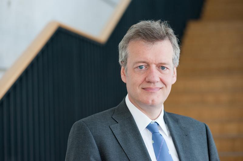 Der Frankfurter Mediziner Prof. Ferdinand Gerlach wurde mit großer Mehrheit erneut zum Präsidenten der Deutschen Gesellschaft für Allgemeinmedizin und Familienmedizin (DEGAM) gewählt.