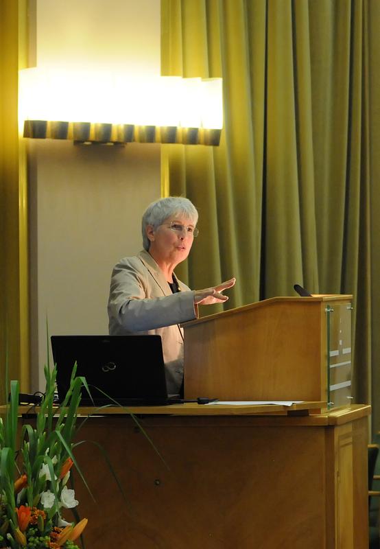 Prof. Dr. Gudrun Krämer 