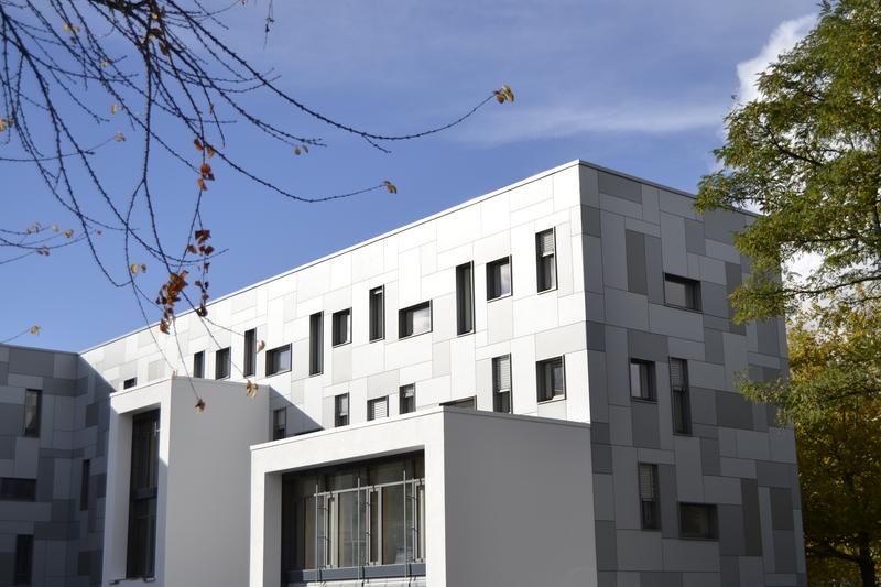 650 Arbeitsplätze für Studierende: Die Universität Göttingen hat zum Wintersemester 2013/2014 ihr neues Lern- und Studiengebäude in Betrieb genommen.