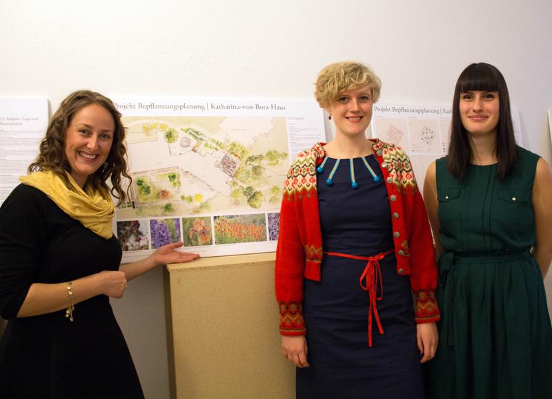 Almuth Bennett, Kristina Griese und Dorothee Rehr (von links) wollen mit ihrem Gartenkonzept demente Pflegeheimbewohner und Kindergartenkinder näher zusammenbringen.