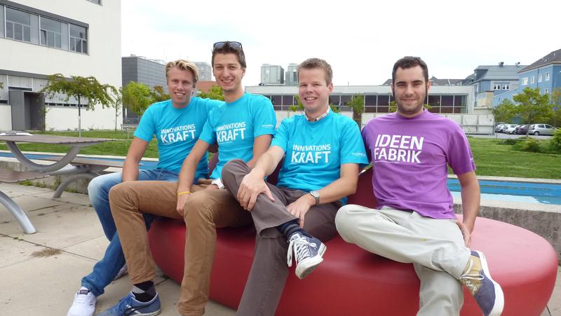 Paul Canoy, Joost Beemster, Chris Plansoen und Brian Luque Marcos (v.l.) sind an die FH JOANNEUM zurückgekehrt und studieren seit Oktober als reguläre Studierende.