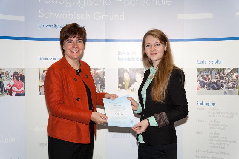 Dr. Monika Becker (links) und Svitlana Samarova