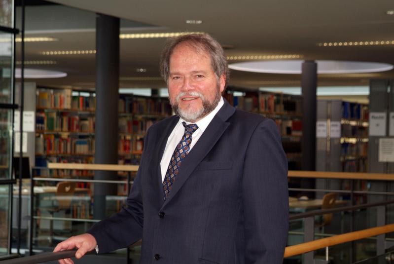Prof. Dr. Elmar Heinemann