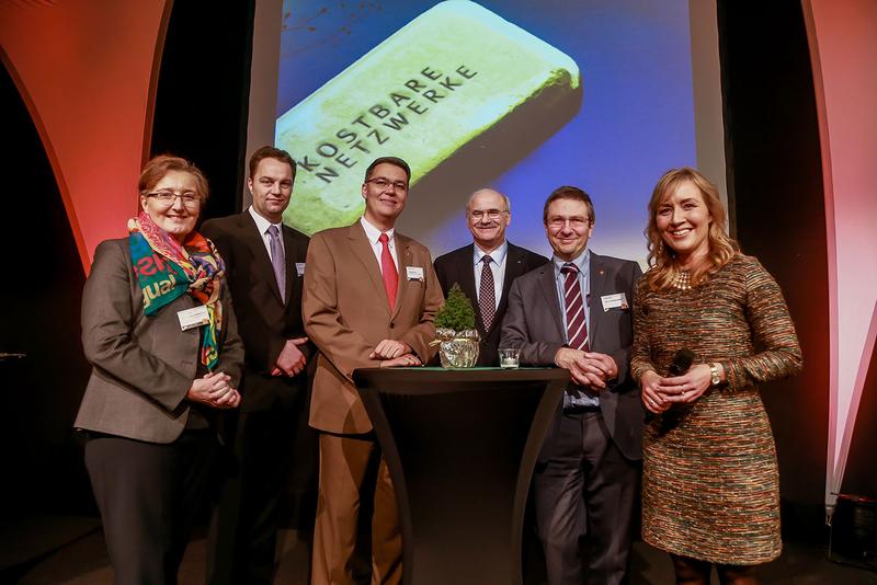Prof. Dr. Gisela Schäfer-Richter, Prof. Dr. Heiko Kopf (HS Hamm-Lippstadt), Thomas Bei der Veranstaltung „Kostbare Netzwerke“ (v.l.): Forschungs-Prorektorin Westphal (Geschäftsführer Wirtschaftsförder