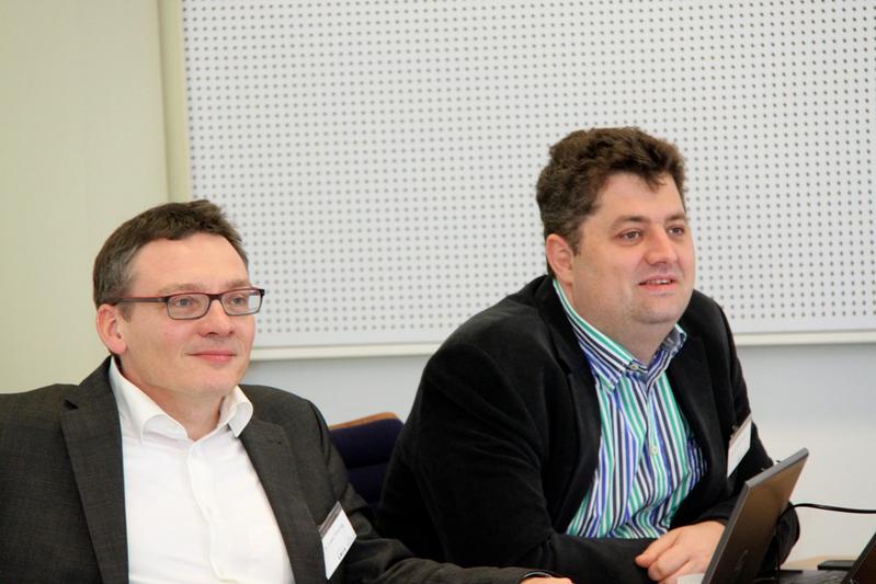 Die Informatik-Professoren Frank Thiesing (links) und Heiko Tapken (rechts) von der Hochschule Osnabrück nahmen selbst am Coderetreat teil und waren begeistert von dieser Art des Wissenstransfers