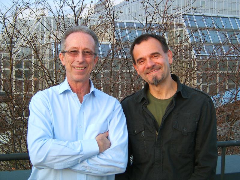 Virenökologe Peter Peduzzi (li) und Phykologe (Algenforscher) Michael Schagerl (re) vom Department für Limnologie und Ozeanographie der Universität Wien.